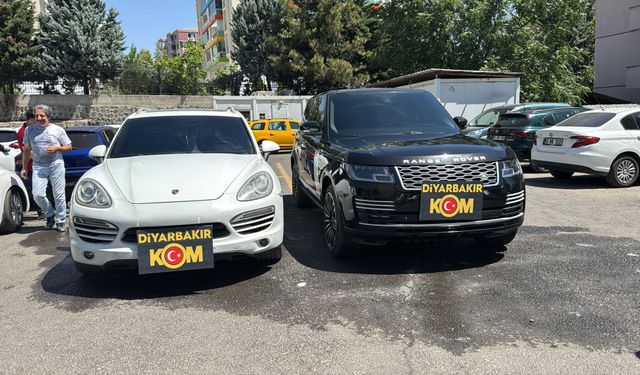 Diyarbakır'da gümrük kaçağı lüks araç operasyonu