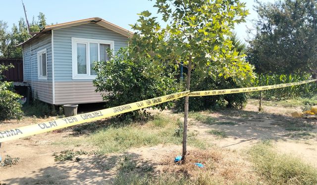 İzmir'de aile faciası: Babasını yaraladı, intihar etti