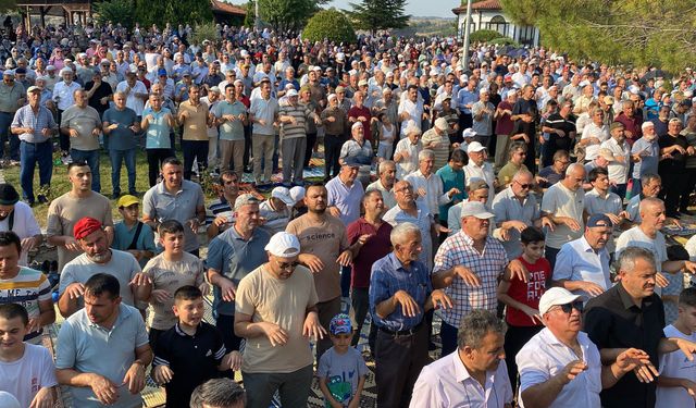Orman Yangınlarının Sürdüğü Karabük'te Yağmur Duasına Çıkıldı
