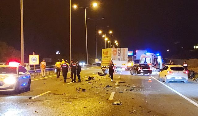 Ters Yönden Giden Otomobil Kaza Yaptı