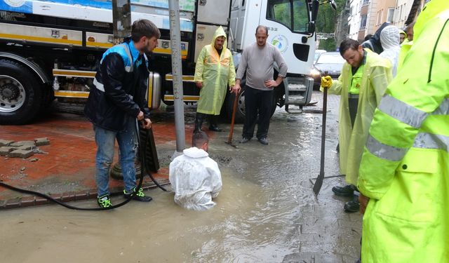 Trabzon’da Şiddetli Yağmur Sonrası Su Taşkını