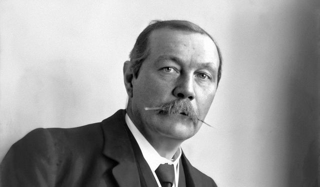 Sherlock Holmes'ün Yaratıcısı: Arthur Conan Doyle