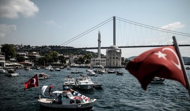 Denizlerdeki Prangaların Kırıldığı Gün: Kabotaj Bayramı