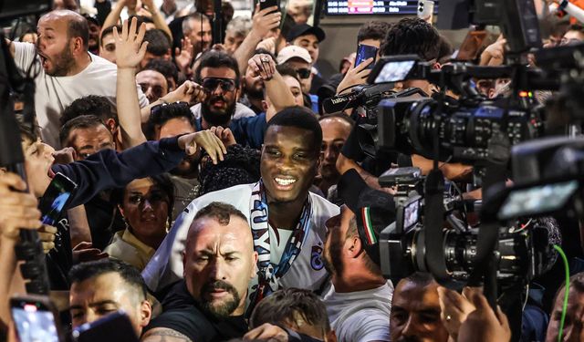 Onuachu Trabzon’da coşkuyla karşılandı