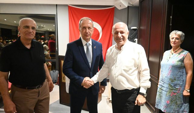 Emekli Tümgeneral Beyazıt Karataş, Zafer Partisi'ne Katıldı