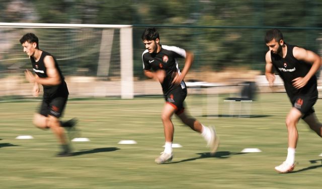 Ankaragücü'nün Rakibi 24 Erzincanspor’da Transfer Tahtası Açıldı!