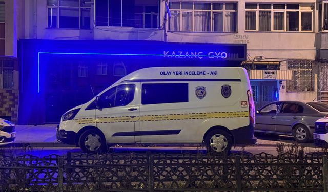 Kayseri'de Önce Eşini Sonra Kendini Öldürdü