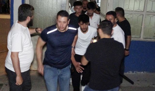 Bıçaklı kavgada yaşamını yitirdi