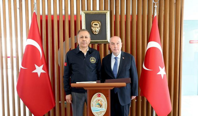 "Bu komisyon, 'Terörsüz Türkiye' hedefimiz yolunda atılmış tarihi bir adımdır"