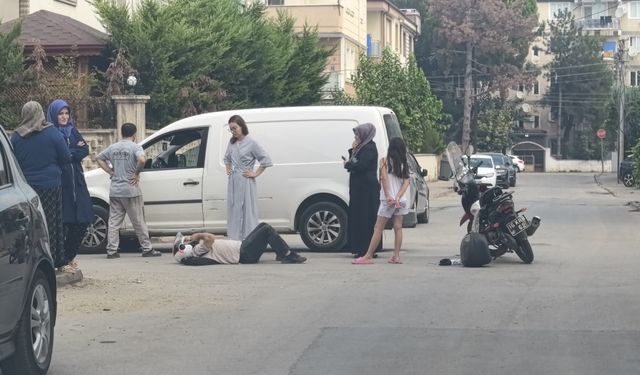 Bursa’da Motosiklet ile Hafif Ticari Araç Çarpıştı