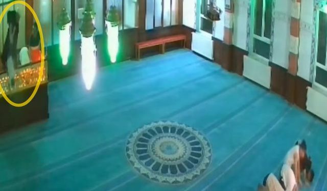 Camide mahfilden düşen çocuğu imam kurtardı