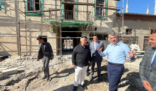 Edirne'de 6 Asırlık Han Eylül'de Açılacak