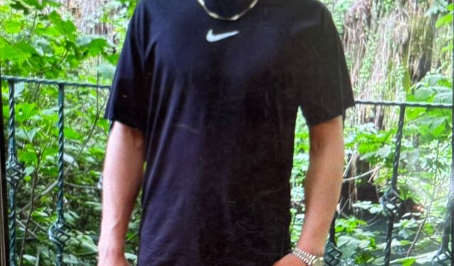 Husumetlileri Adem Parkta Bıçaklandı Kurtarılamadı