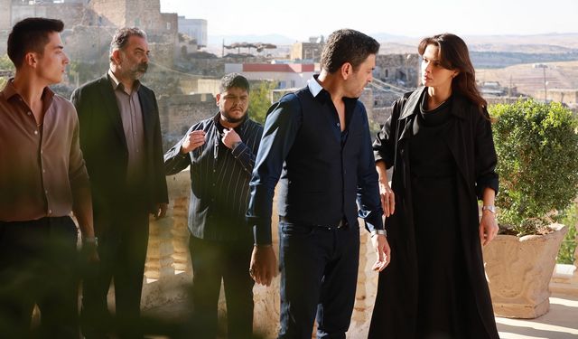 Kanal D Zirveyi Bırakmıyor