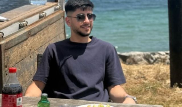 Kocaeli'de Kamyonet Kamyona Çarptı
