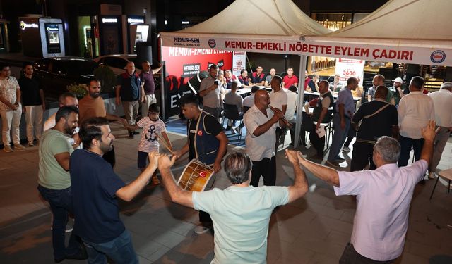 Memur-Sen'den 81 ilde ‘Memur- Emekli Nöbette' çadırları