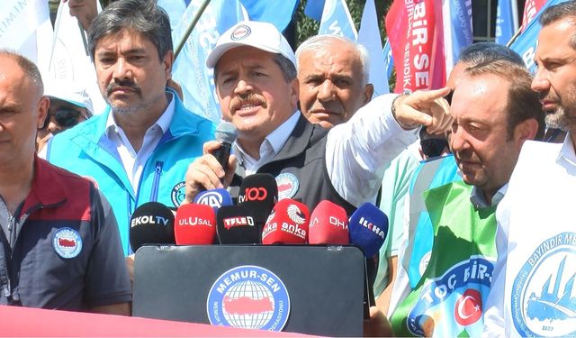 Memur-Sen'den, Hazine ve Maliye Bakanlığı'nın Önünde