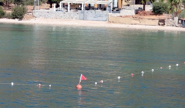 Muğla'da Sahile Duvar Örüldü