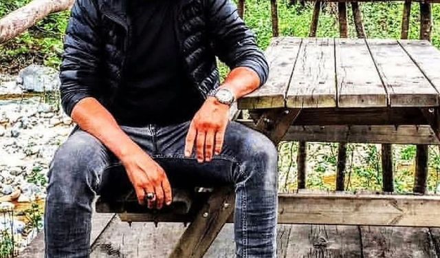 Rize'de, çatıdan düşen zabıta memuru öldü