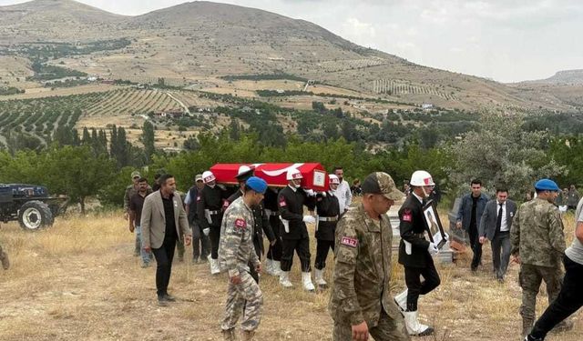 Şehit olan onbaşının naaşı, 26 yıl sonra memleketine nakledildi