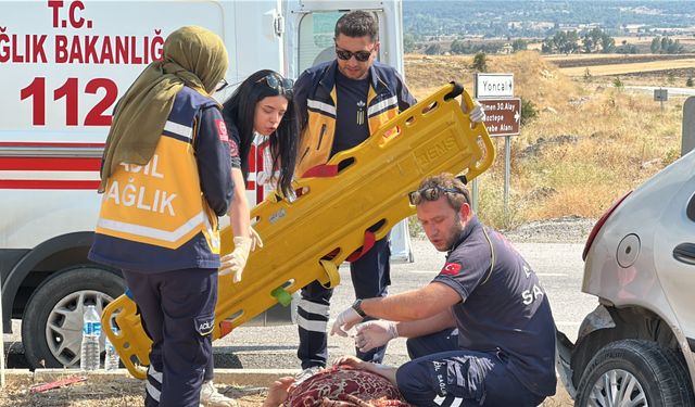 Tavşanlı'da Otomobiller çarpıştı