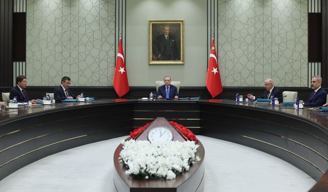 YAŞ toplandı