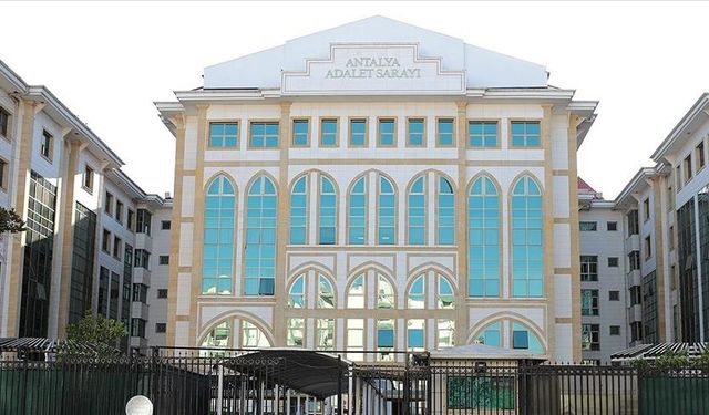 Antalya Büyükşehir'de Rüşvet Soruşturulması