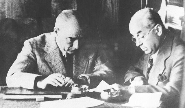 Cumhuriyet Tarihinin "Galip Hoca"sı: Celal Bayar