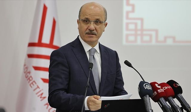 Prof. Dr. Erol Özvar YÖK Başkanlığına Yeniden Atandı