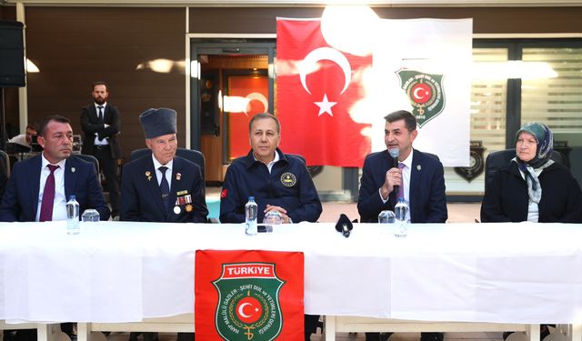 Bakan Yerlikaya şehit yakınları ve gazilerle bir araya geldi