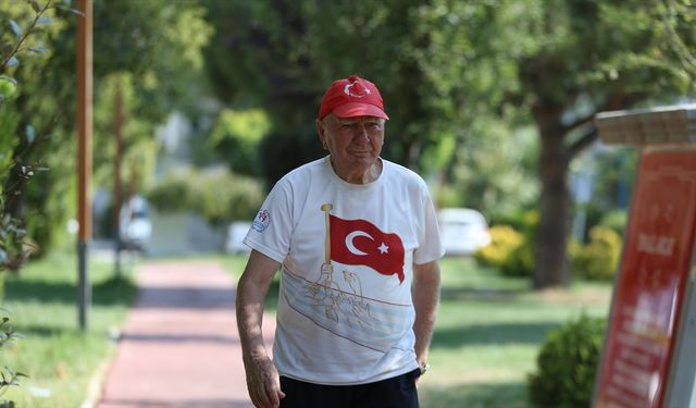 83 Yaşındaki 'Yüzyılın Atleti' Gençlere Tepkili