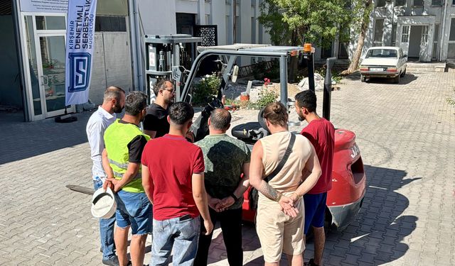 Forklift Operatörü Olan Yükümlülerden 'Hayata Yeni Bir Adım'