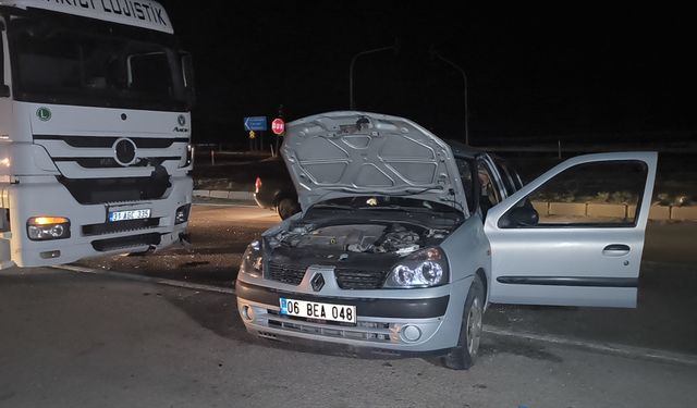 Kırıkkale'de korkutan TIR kazası