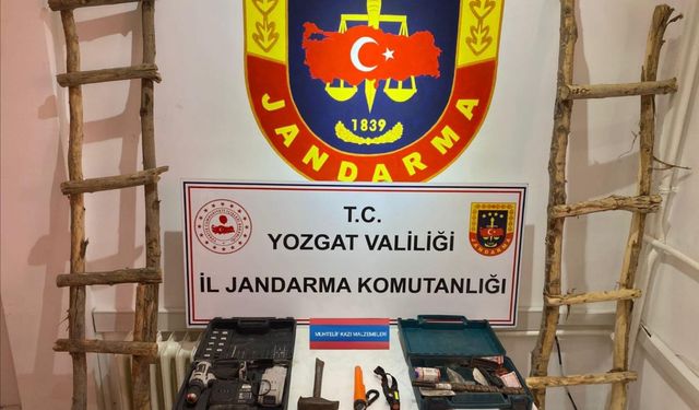 Yozgat'ta izinsiz kazı yapan şüpheliler tutuklandı