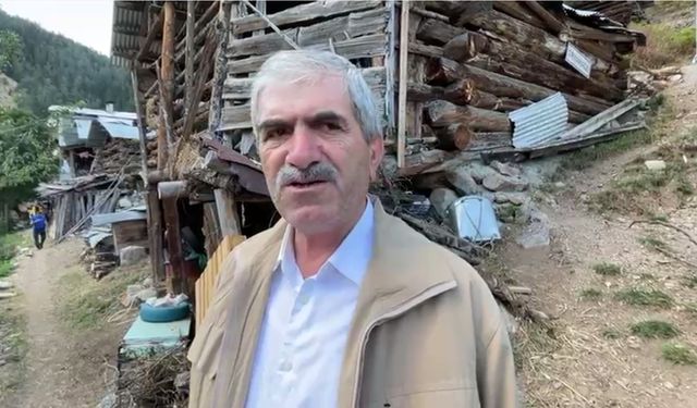 Artvin'de 3 Katlı Ev Küle Döndü