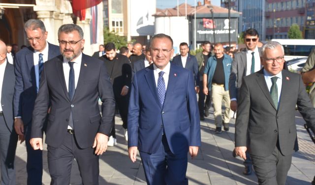 Bekir Bozdağ Sivas'ta konuştu