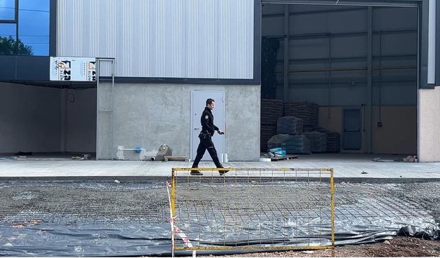 Beton dökerken elektrik akımına yakalandı