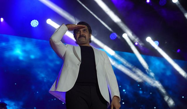 'Bir Anadolu Şenliği'nde sahne alan Bayhan unutulmaz anlar yaşattı