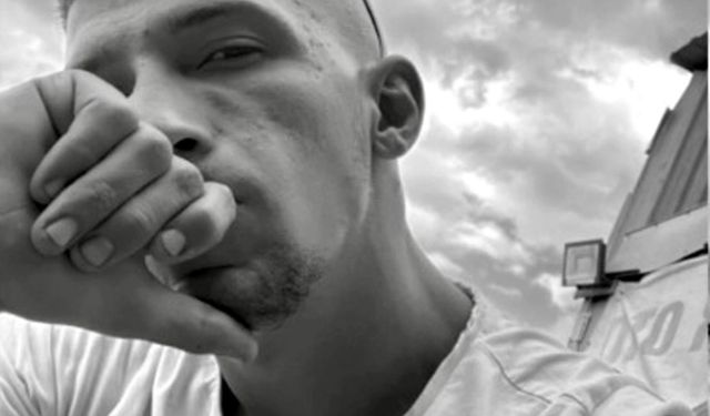 Edirne'de Otomobilde Ölü Bulundu