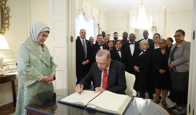 Erdoğan, Blair House çalışanlarıyla fotoğraf çektirdi