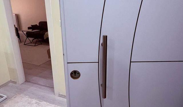 Evini dağıttı, ihbarda bulundu