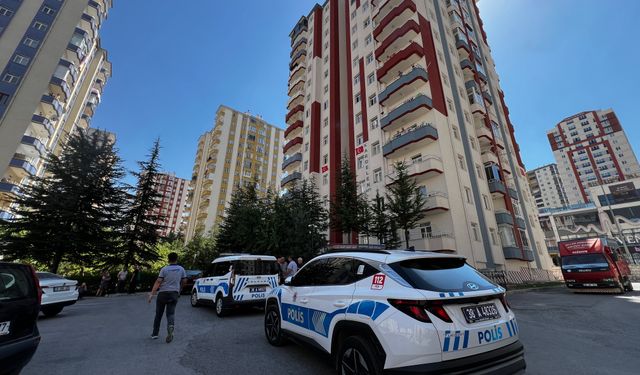 Kayseri'de bina görevlisi bıçaklandı