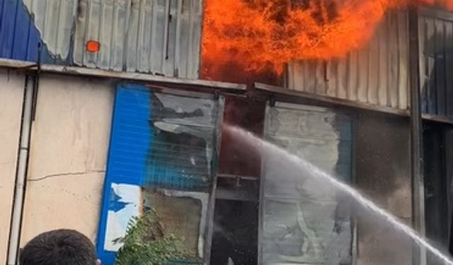 Kayseri'de yangında 3 iş yeri kullanılamaz hale geldi