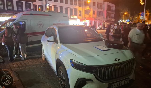 Otomobil 11 yaşındaki bisikletli çocuğa çarptı