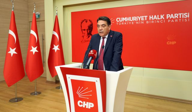 Savunma sanayisinin siyaset dışı olduğunu söyledi