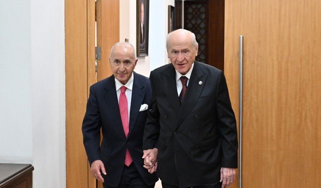 Eski Genel Başkan Çetin'den sürpriz Bahçeli ziyareti
