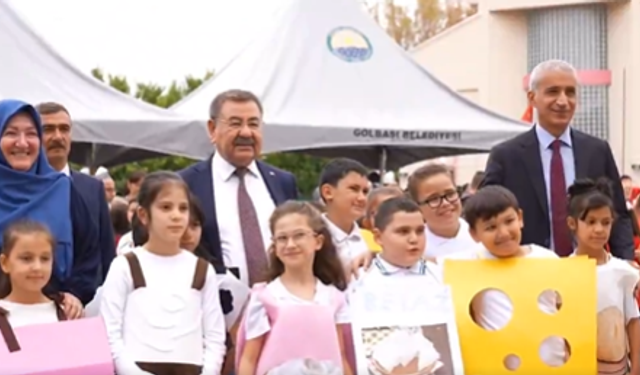 Gölbaşı Belediyesi'nden Dünya Okul Süt Günü'nde anlamlı hareket
