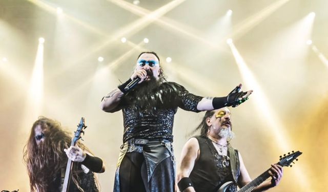 Hayko Cepkin'in konserlerine valilik engeli