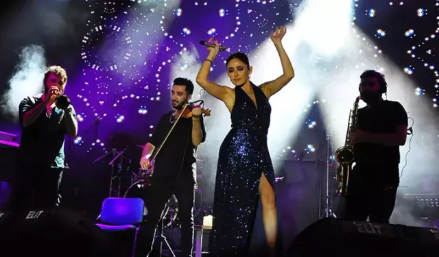 “Çağdaş bir Türk kadını olarak istediğimi giyerim”