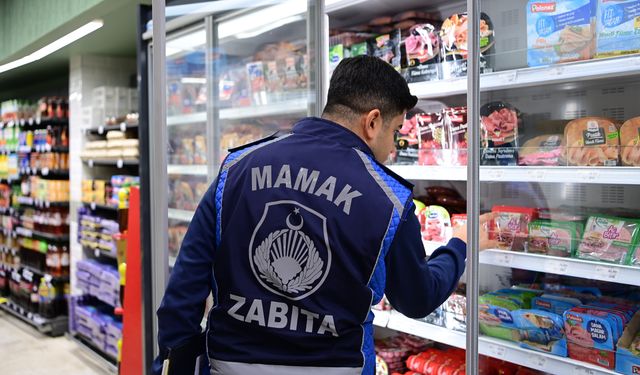 Mamak’ta Zabıta Ekiplerinden Gıda Güvenliği Denetimi